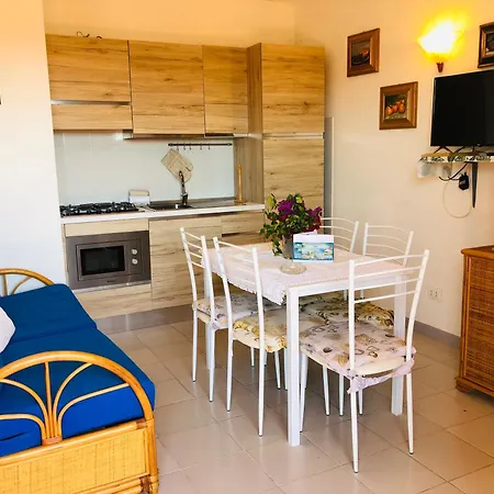 Trilocale Iris 300 Mt