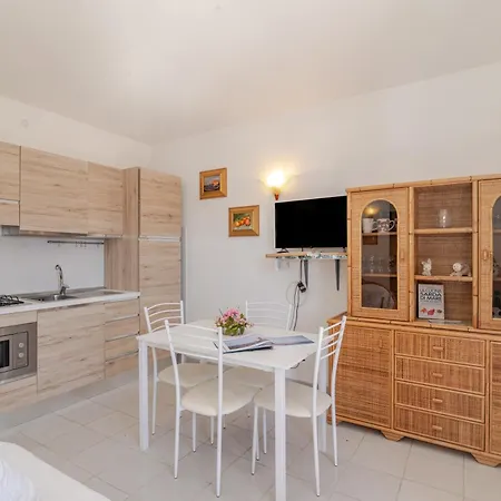 Trilocale Iris 300 Mt Appartement San Teodoro (Sardinia)